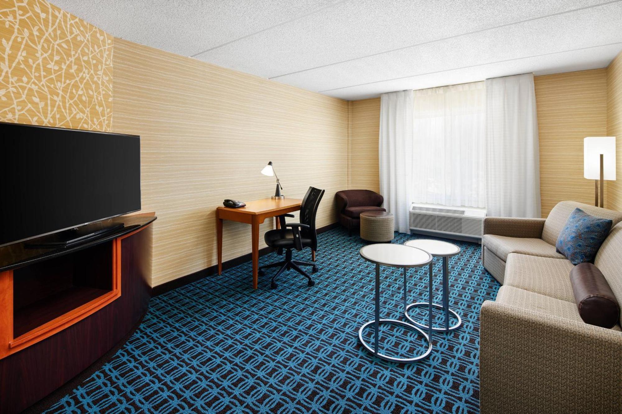 Fairfield Inn And Suites By Marriott Plainville Exterior foto